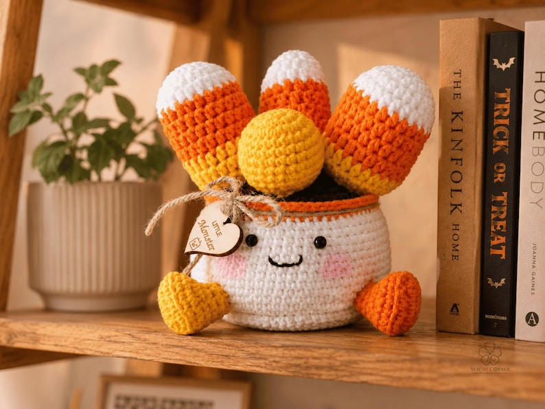 Crochet Candy Corn Pot — handmade product image 4